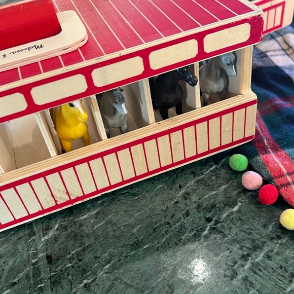 Melissa & Doug, Take-Along, Show Horse, Stable, Play Set, Wooden Stable Box, Toy - Picture 2 of 15